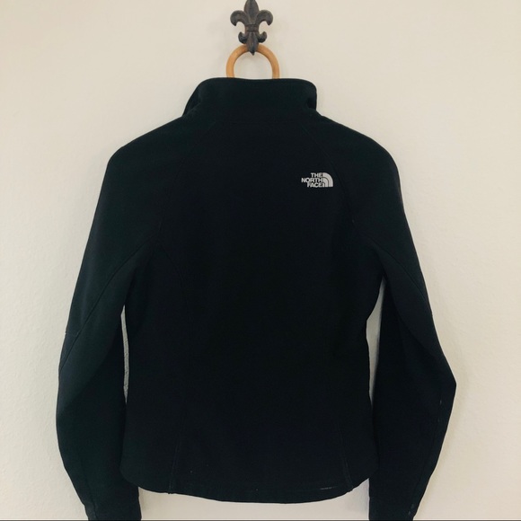 The North Face TNF Apex Soft Shell Jacket - Picture 5 of 7